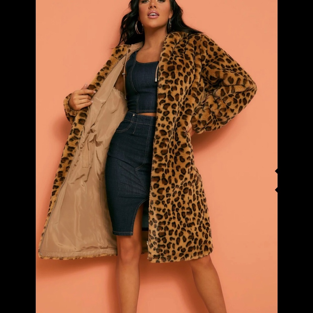 GUESS - REVERSIBLE LEOPARD FAUX-FUR COAT